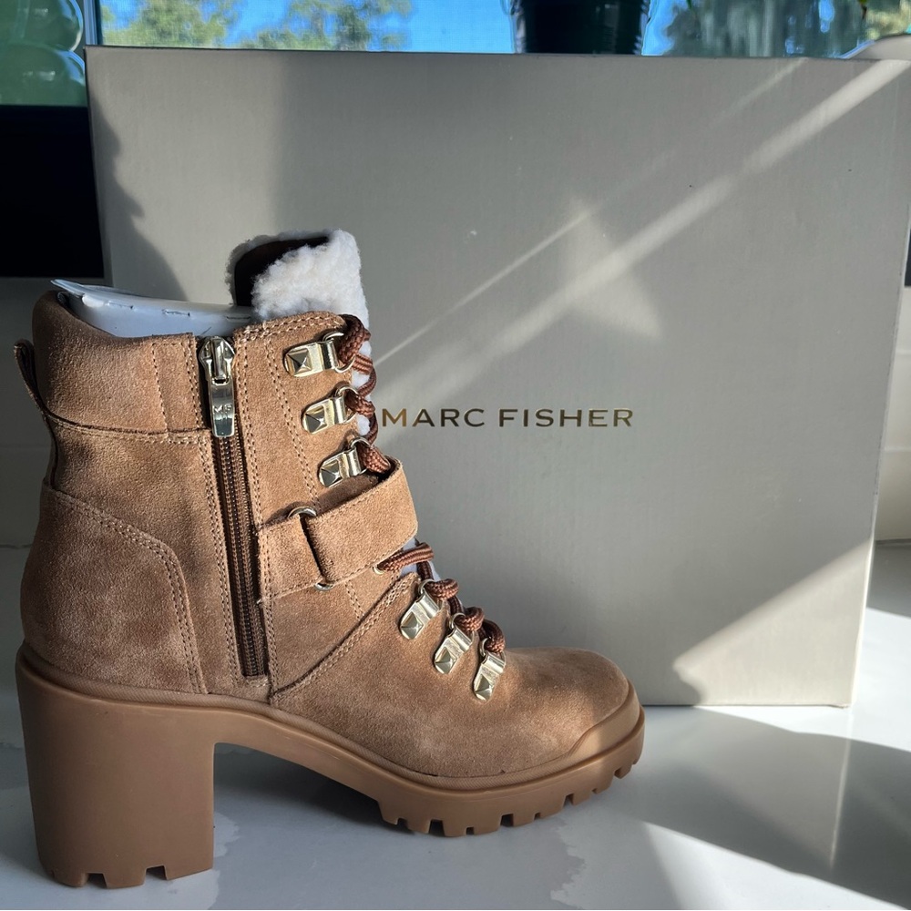 Marc Fisher Nature Suede Sherpa Trim Lug Sole Hiker Booties Sz 7.5 Med BNWB - Picture 7 of 15